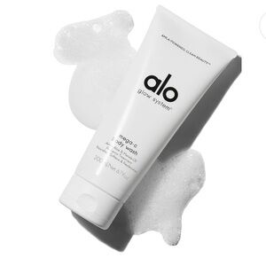 NWT ALO Yoga Mega-C Body Wash